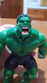 Hulk marvel snodato con trasformazione volto