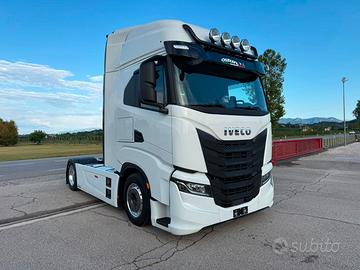 STRALIS S-WAY 530 T/FP LT FULL PNEUMATICO RIBASSAT