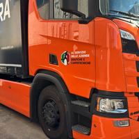 Scania r450 6x2 3assi centinato