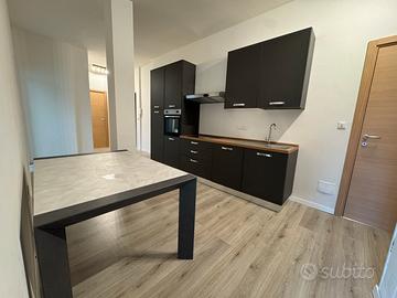 Camere per studenti Poli/Economia-ristrutturate