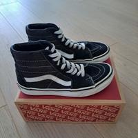 Scarpe Vans nere alte