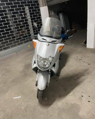 Peugeot SV 250 (Motore Honda) solo 11000 km