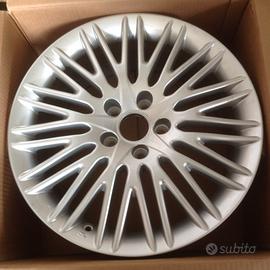 Cerchi in lega 17 pollici Alfa Romeo GIULIETTA