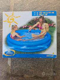 piscina gonfiabile Intex