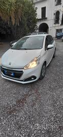 Peugeot 208 1.6 HDI 