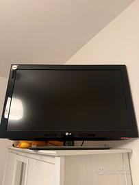 TV LG 32” LCD