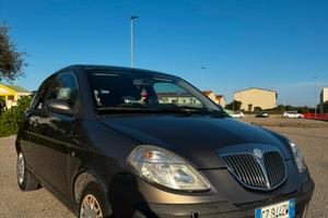 Lancia Y 1.2 16v