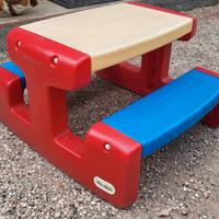 Tavolino con sedute Little Tikes