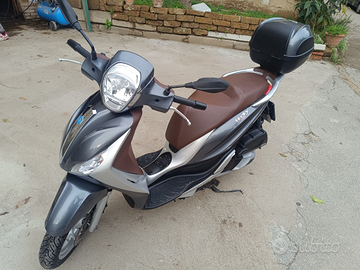 Piaggio Medley 150