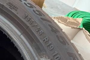 Gomme estive 255/45 r19