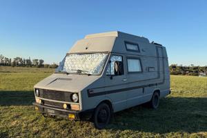 Furgone camper puro Iveco daili 35-08