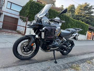 Bmw r 1300 gs adventure tri.blac k- 2025