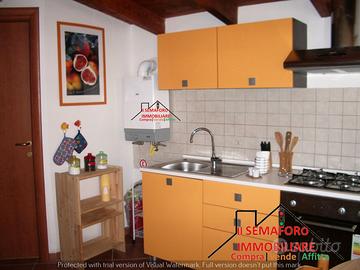 Appartamento in Villa (Rif.028)