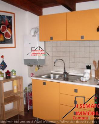 Appartamento in Villa (Rif.028)