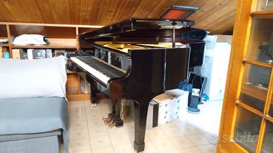 YAMAHA C3 Pianoforte usato