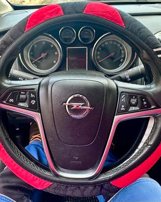 Coprivolante per auto universale