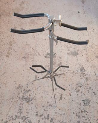 Supporto per chitarra doppia