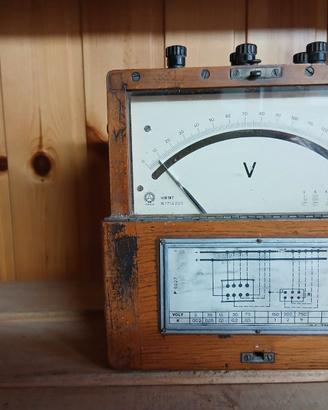 VOLTMETRO ANALOGICO D'EPOCA marca CGS