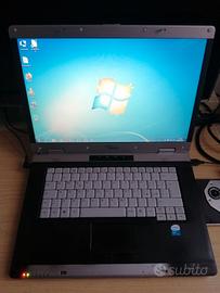 PC portatile 15.4pol. Fujitsu siemens