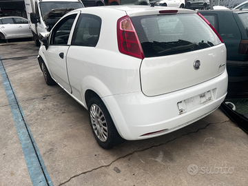 Ricambi fiat punto 3 porte