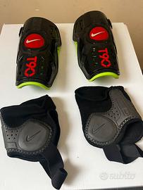Parastinchi calcetto Nike