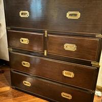 Mobile credenza