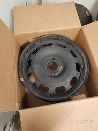 4 cerchi in ferro 16" originali Peugeot 208