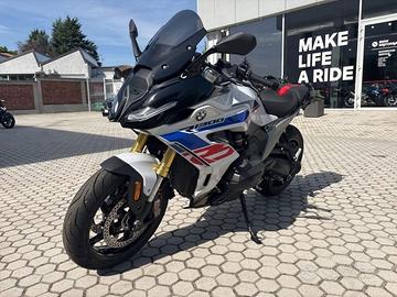 BMW Motorrad R 1300 R R 1300 RS
