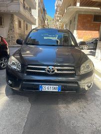 Toyota rav 4 2.2 d- cat