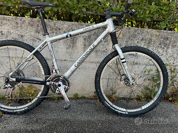 Mountain Bike Cannondale F2000 SL tutta ShimanoXTR