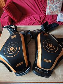 protezioni kickboxing 