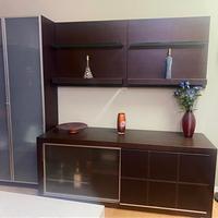 Parete attrezzata in legno wengè