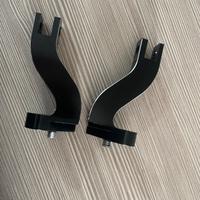 Supporto pedane Road Glide