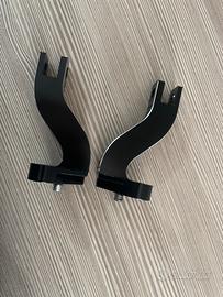 Supporto pedane Road Glide