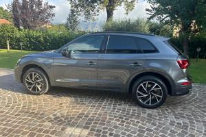 Audi Q5 40 Tdi S-line