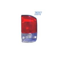 FANALE DESTRO PER NISSAN PATROL Y60 ST.WAGON 93-97