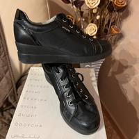 SCARPE DA DONNA “ GEOX “