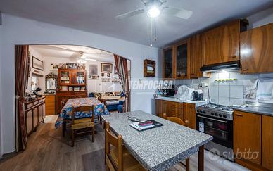 RIF: CV154 - Casa indipendente con ampio giardino