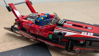 Lego Technic 42089 - Motoscafo