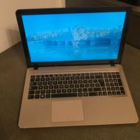 Laptop ASUS R540S