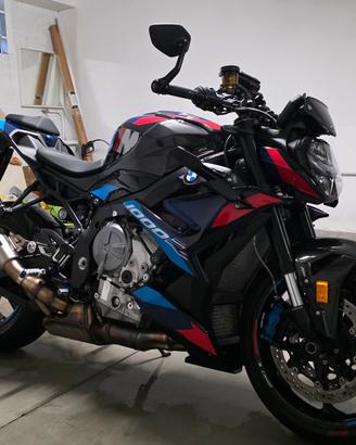 BMW M 1000 R Competition – FULL CARBON