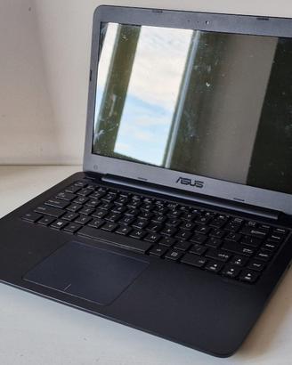 Portatile ASUS L402WA-EH21