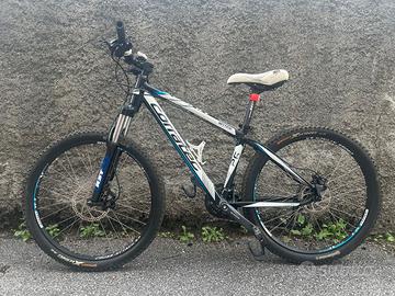 MOUNTAIN BIKE Corratec 26” Shimano Freni a Disco