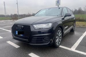 Audi Q7 3.0 V6 272cv s-line, tagliandi, bollo 2027