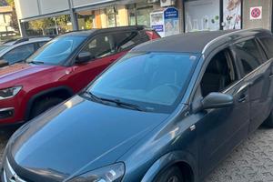 Opel astra station wagon 2007