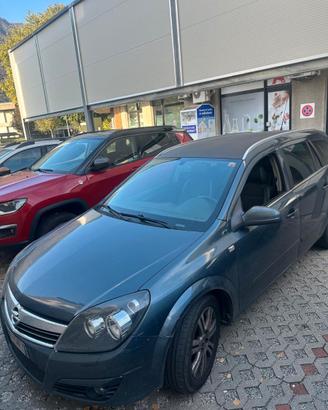 Opel astra station wagon 2007