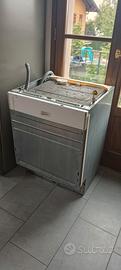 Lavastoviglie ad incasso  Zanussi 