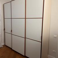 Armadio stagionale ad ANTE SCORREVOLI