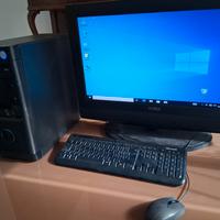 Pc fisso con Win10, monitor tastiera mouse cavi 