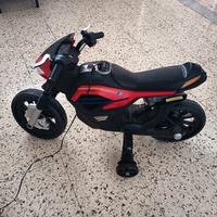 Moto elttrica bambini  da 3 a 5 anni